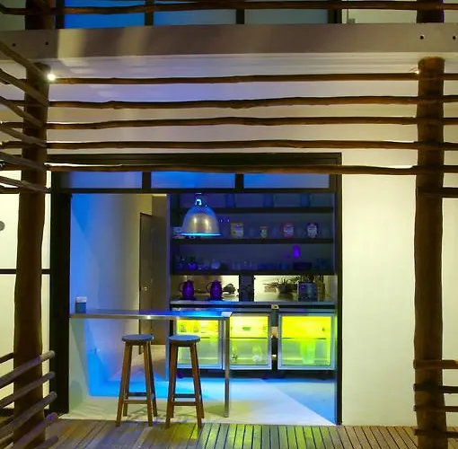 Deseo Hotel 4*